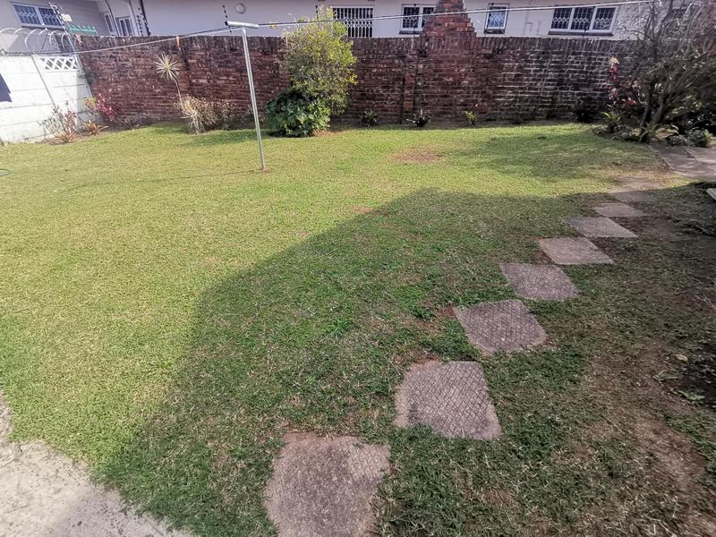1 Bedroom Property for Sale in Atholl Heights KwaZulu-Natal