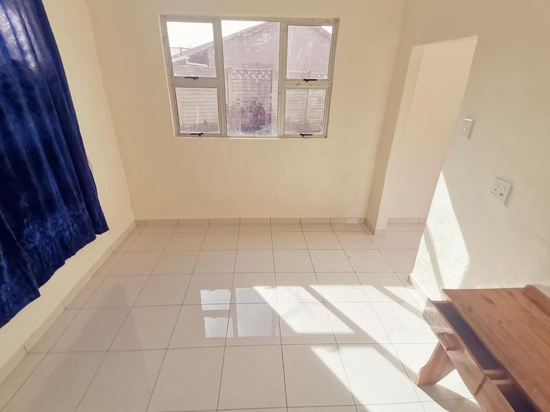 1 Bedroom Property for Sale in Atholl Heights KwaZulu-Natal