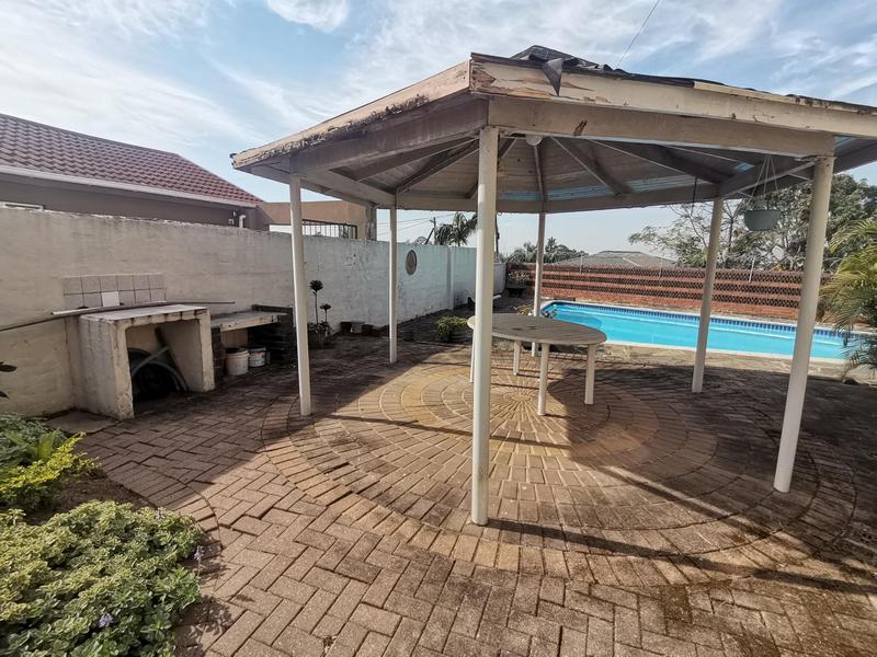 1 Bedroom Property for Sale in Atholl Heights KwaZulu-Natal