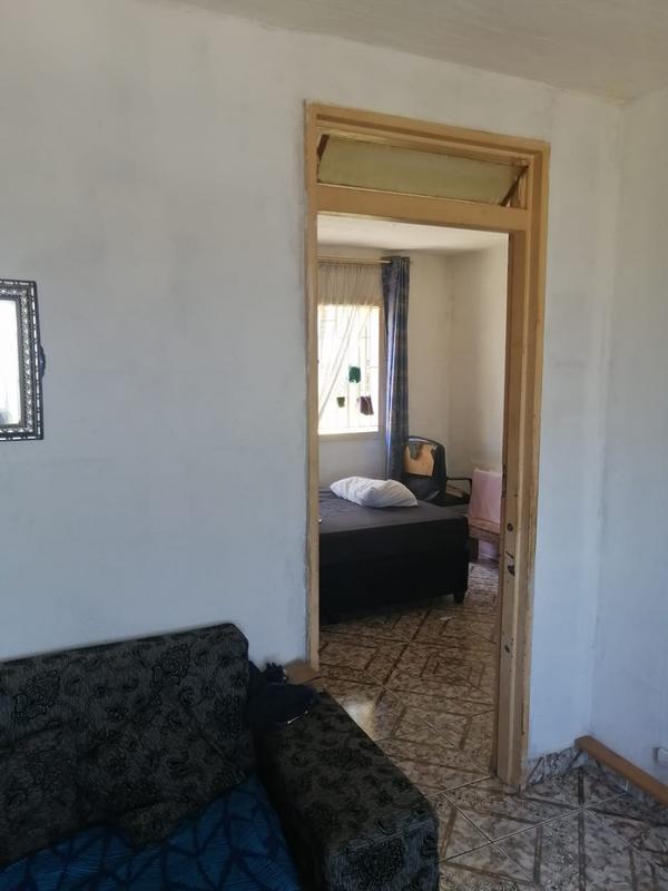 To Let 1 Bedroom Property for Rent in Palmview KwaZulu-Natal