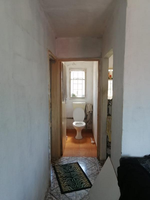 To Let 1 Bedroom Property for Rent in Palmview KwaZulu-Natal