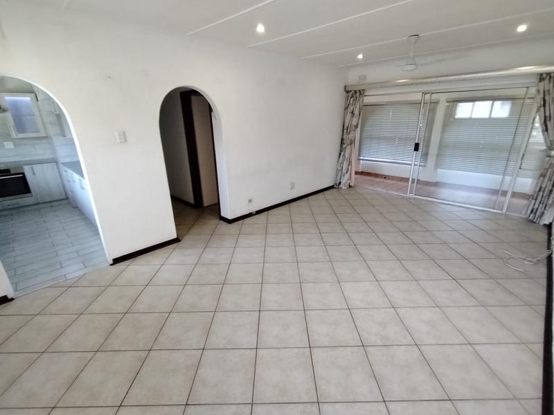 2 Bedroom Property for Sale in La Lucia KwaZulu-Natal