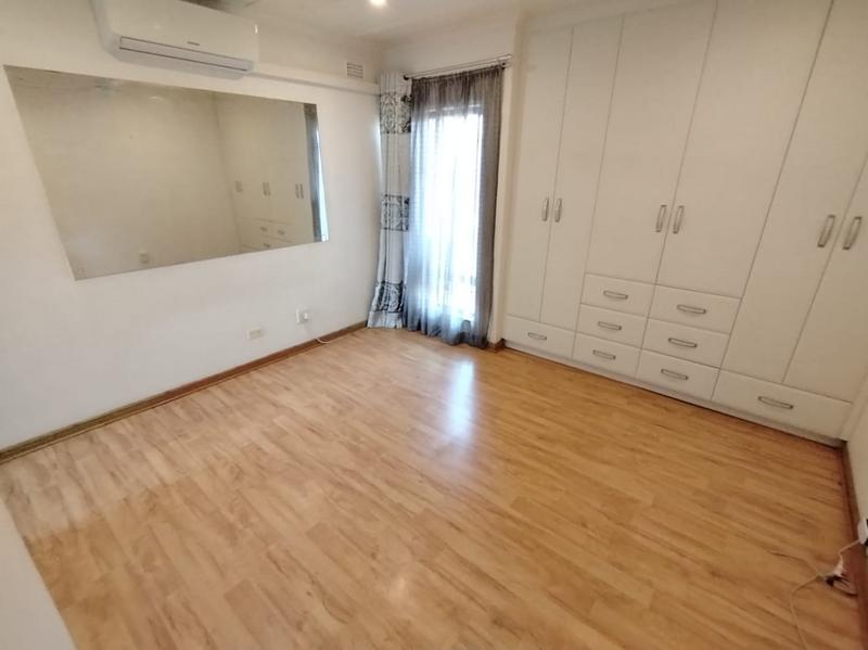 2 Bedroom Property for Sale in La Lucia KwaZulu-Natal