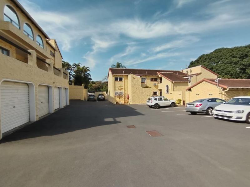 2 Bedroom Property for Sale in La Lucia KwaZulu-Natal