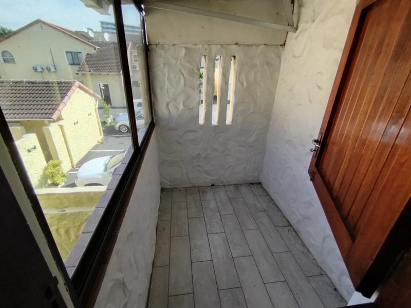 2 Bedroom Property for Sale in La Lucia KwaZulu-Natal