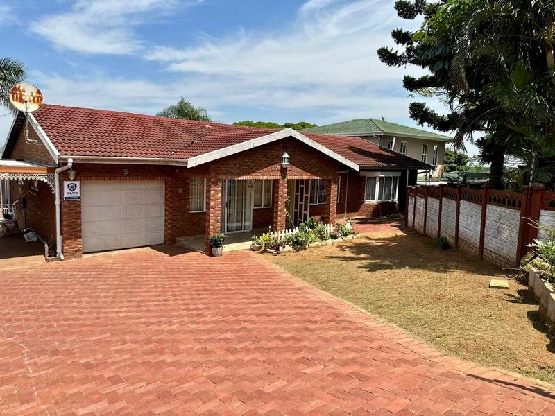 4 Bedroom Property for Sale in Sunningdale KwaZulu-Natal