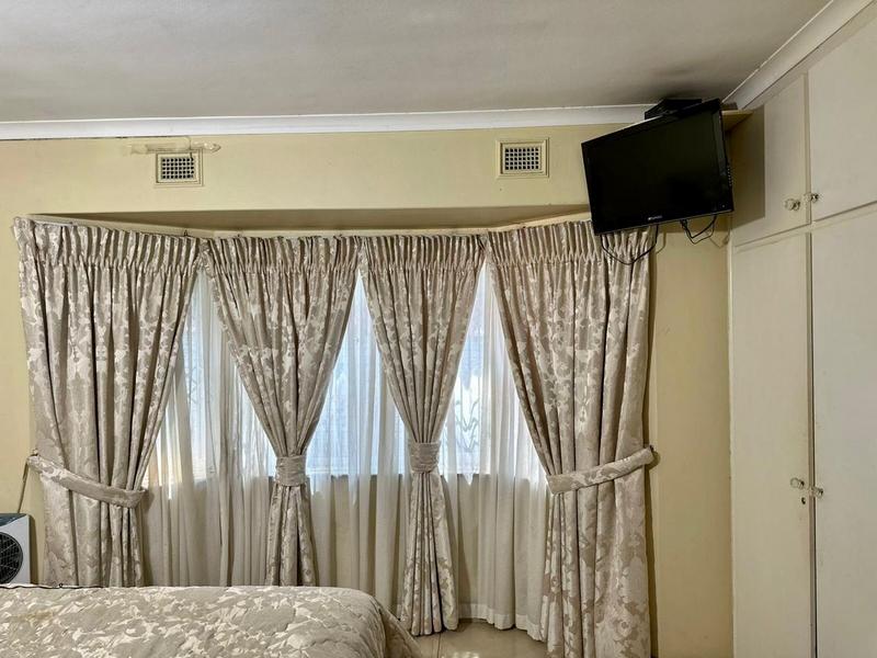 4 Bedroom Property for Sale in Sunningdale KwaZulu-Natal