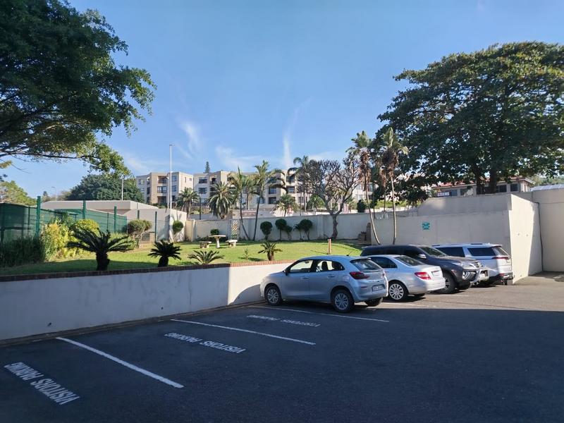 1 Bedroom Property for Sale in Umhlanga KwaZulu-Natal