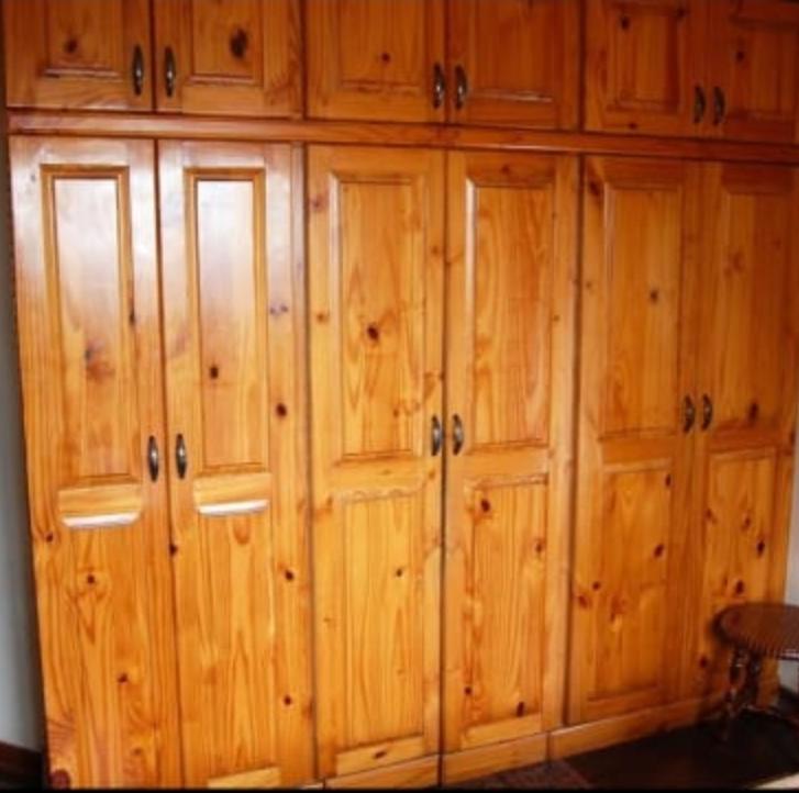 6 Bedroom Property for Sale in Reservoir Hills KwaZulu-Natal