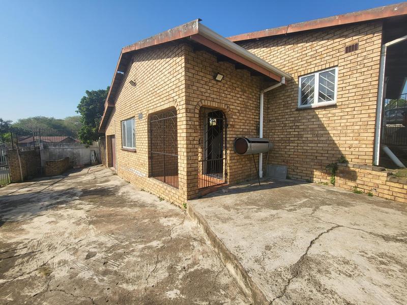 To Let 3 Bedroom Property for Rent in Sunford KwaZulu-Natal