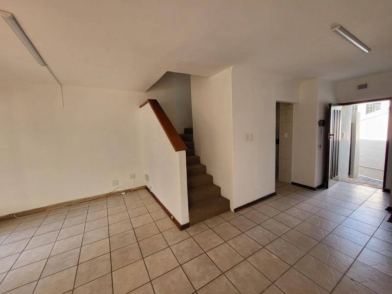 2 Bedroom Property for Sale in Umhlanga Rocks KwaZulu-Natal