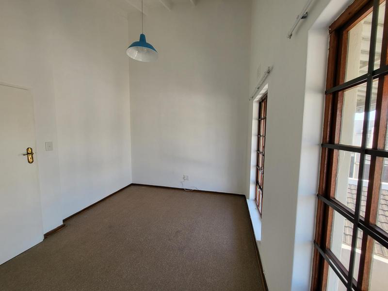 2 Bedroom Property for Sale in Umhlanga Rocks KwaZulu-Natal