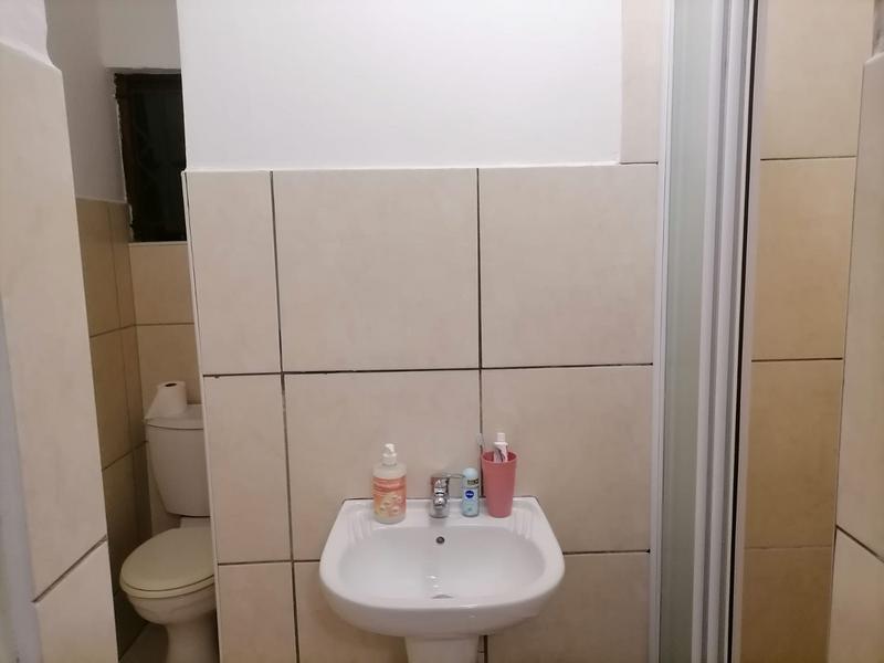 2 Bedroom Property for Sale in Shulton Park KwaZulu-Natal