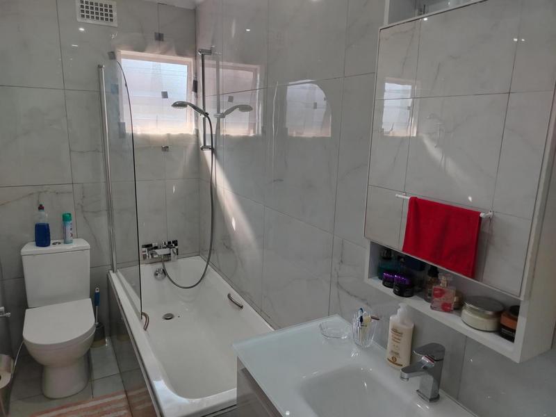 3 Bedroom Property for Sale in La Mercy KwaZulu-Natal