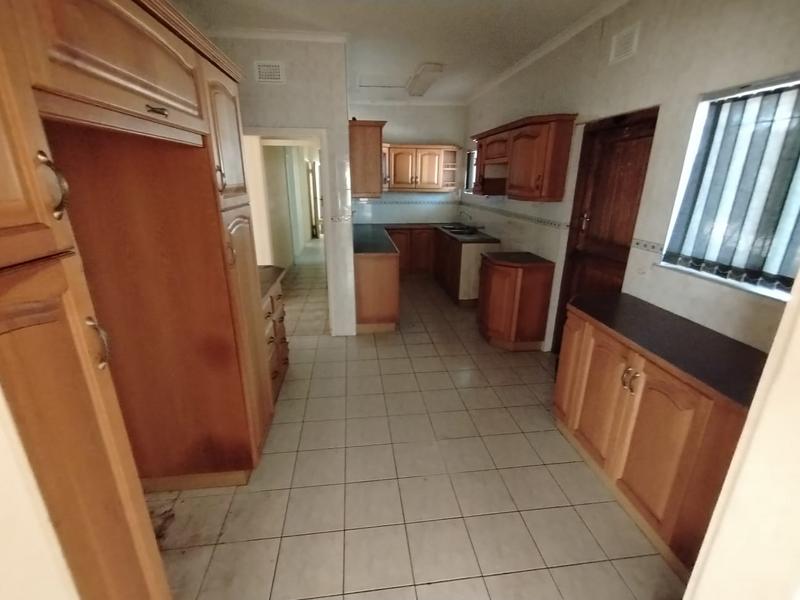 4 Bedroom Property for Sale in Glen Ashley KwaZulu-Natal