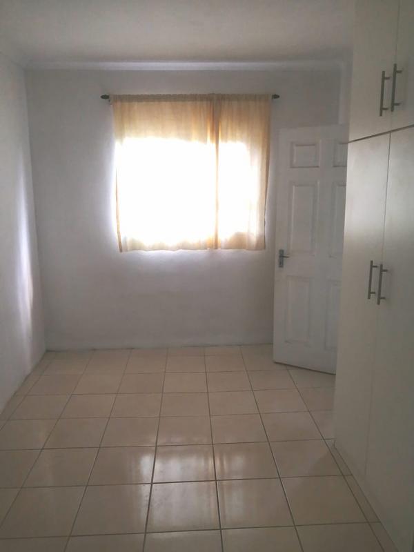 To Let 2 Bedroom Property for Rent in Bellair KwaZulu-Natal