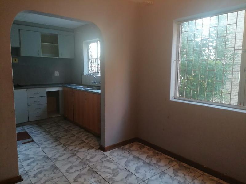 To Let 3 Bedroom Property for Rent in Queensburgh KwaZulu-Natal
