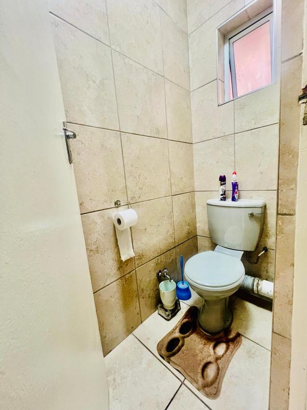 1 Bedroom Property for Sale in Durban Central KwaZulu-Natal