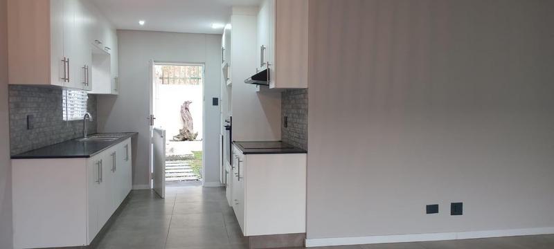 3 Bedroom Property for Sale in Dawncliffe KwaZulu-Natal