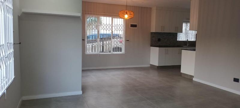 3 Bedroom Property for Sale in Dawncliffe KwaZulu-Natal