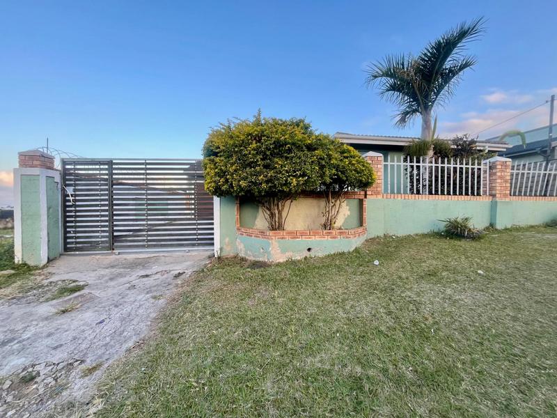 3 Bedroom Property for Sale in Gamalakhe KwaZulu-Natal