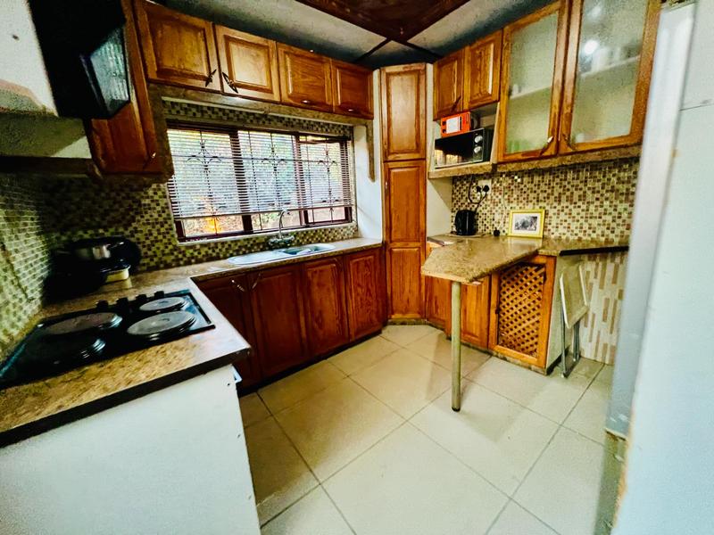 3 Bedroom Property for Sale in Kwamashu KwaZulu-Natal