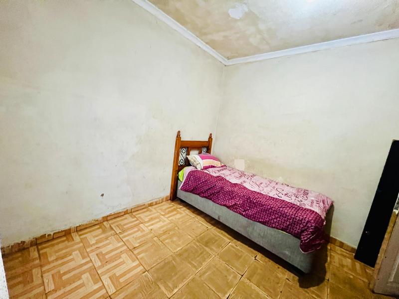 3 Bedroom Property for Sale in Kwamashu KwaZulu-Natal