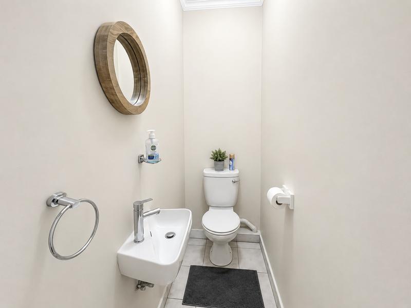 6 Bedroom Property for Sale in Shelly Beach KwaZulu-Natal