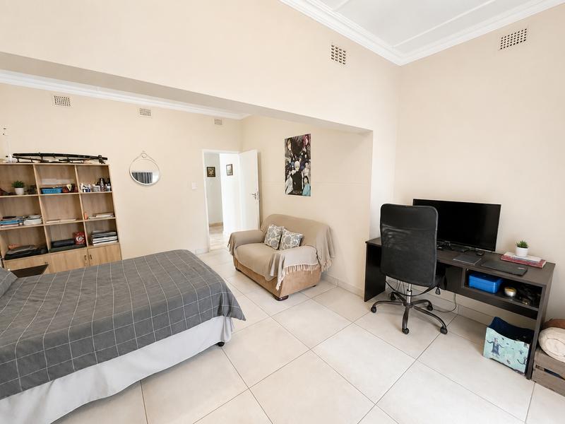 6 Bedroom Property for Sale in Shelly Beach KwaZulu-Natal