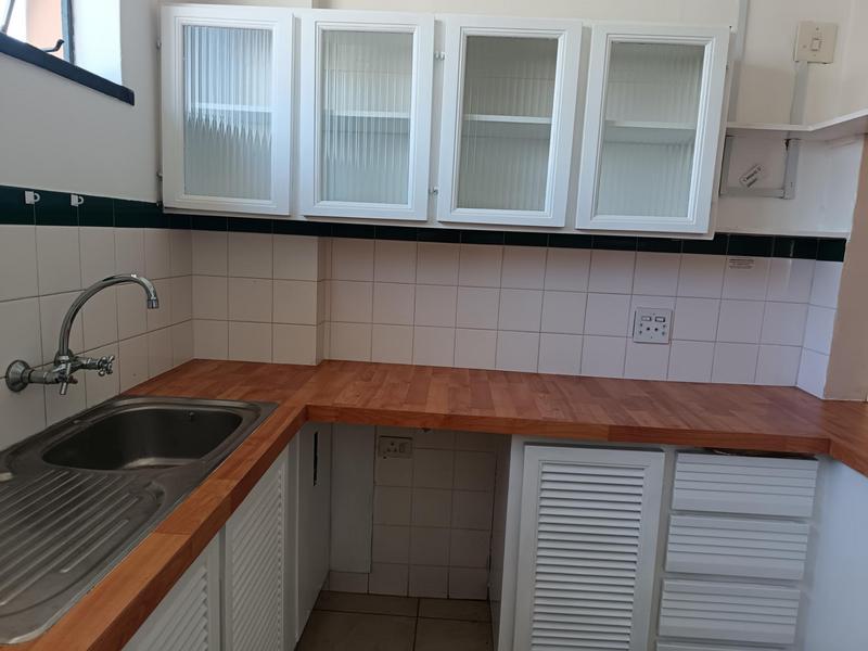 To Let 3 Bedroom Property for Rent in Windermere KwaZulu-Natal