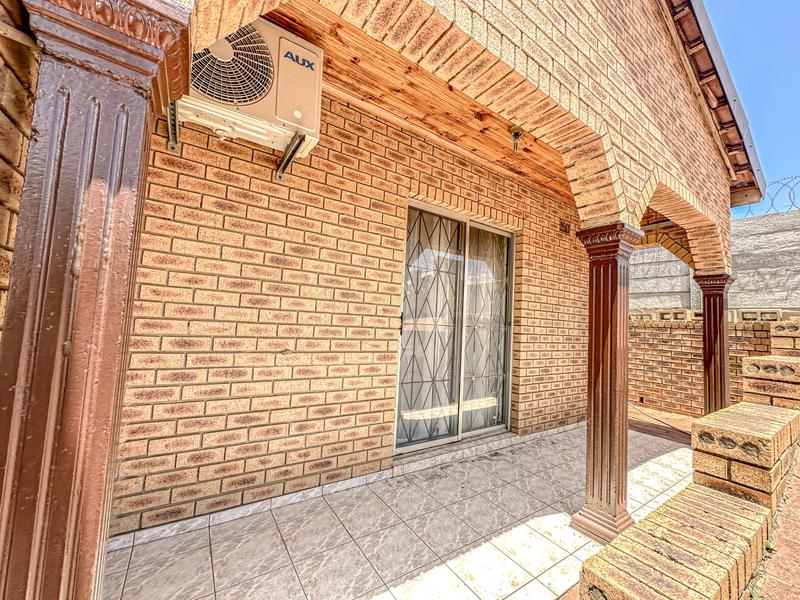 2 Bedroom Property for Sale in Phoenix KwaZulu-Natal
