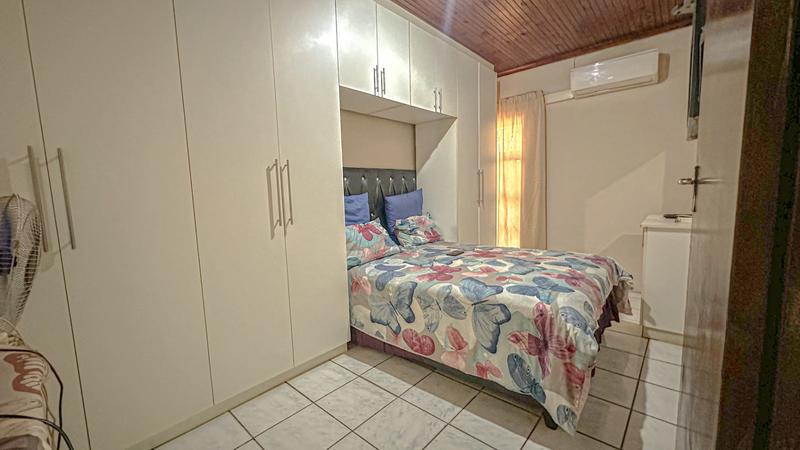 2 Bedroom Property for Sale in Phoenix KwaZulu-Natal