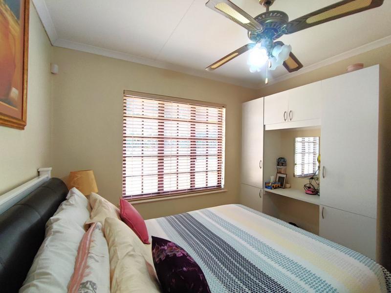 2 Bedroom Property for Sale in Montrose KwaZulu-Natal