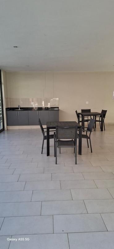To Let 2 Bedroom Property for Rent in Umhlanga Ridge KwaZulu-Natal