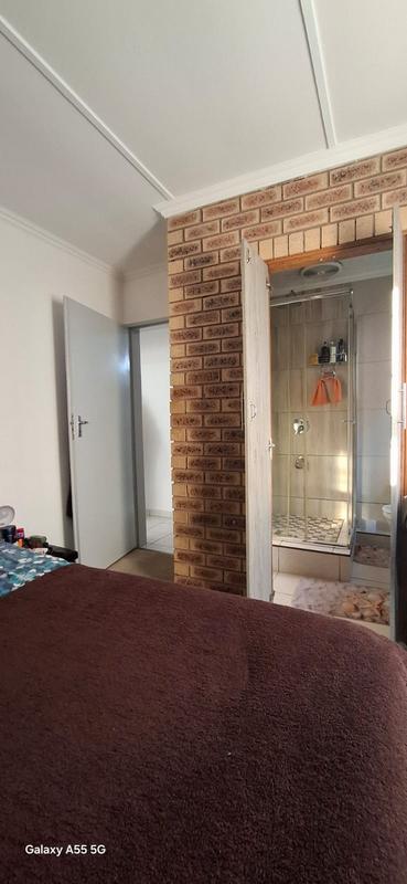 3 Bedroom Property for Sale in Woodview KwaZulu-Natal