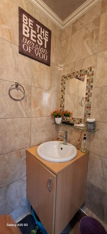 3 Bedroom Property for Sale in Woodview KwaZulu-Natal