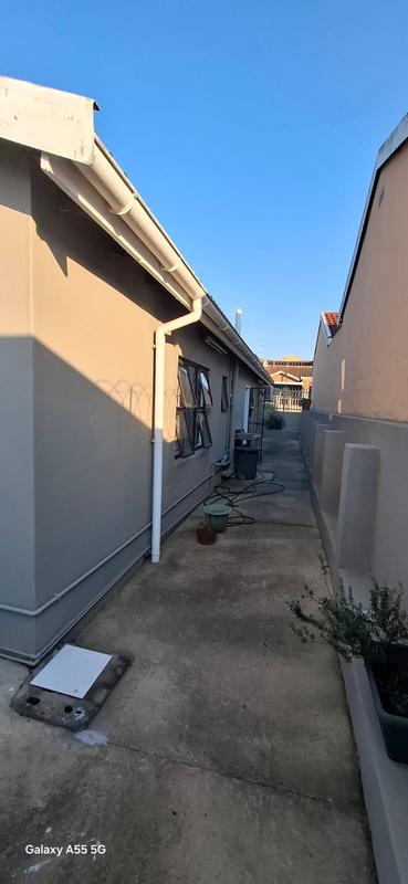 3 Bedroom Property for Sale in Woodview KwaZulu-Natal