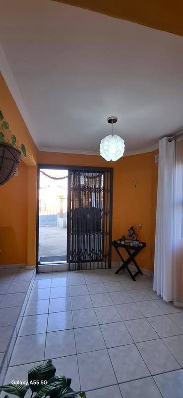 3 Bedroom Property for Sale in Woodview KwaZulu-Natal