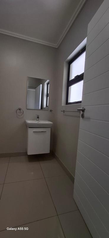 2 Bedroom Property for Sale in Umhlanga Ridge KwaZulu-Natal