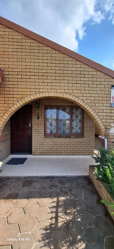 3 Bedroom Property for Sale in Woodview KwaZulu-Natal