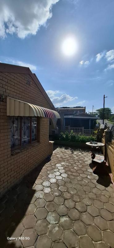 3 Bedroom Property for Sale in Woodview KwaZulu-Natal