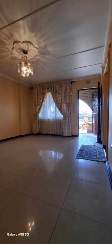 3 Bedroom Property for Sale in Woodview KwaZulu-Natal