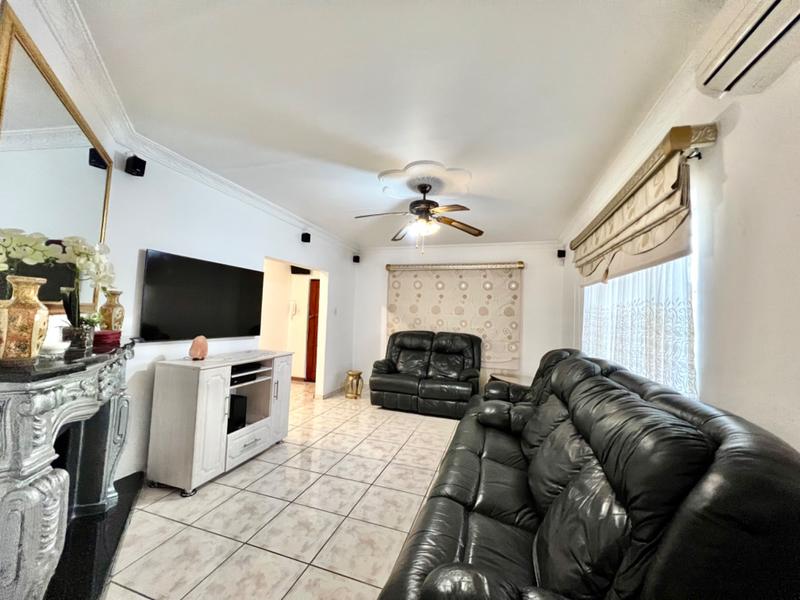 3 Bedroom Property for Sale in Orient Heights KwaZulu-Natal