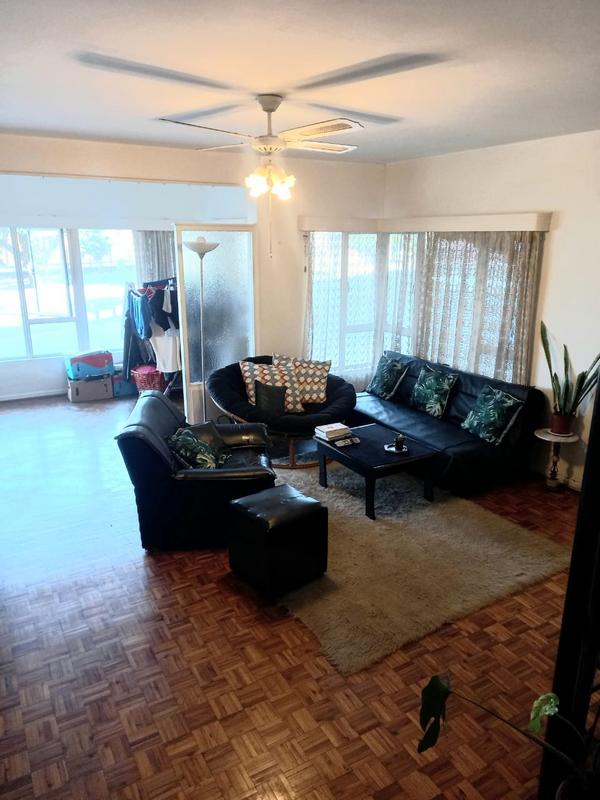 1 Bedroom Property for Sale in Esplanade KwaZulu-Natal