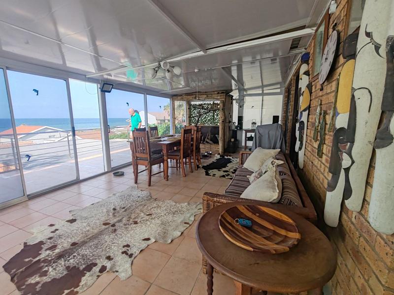 5 Bedroom Property for Sale in Beacon Rocks KwaZulu-Natal