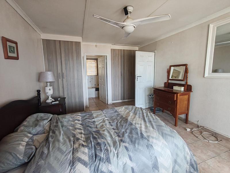 5 Bedroom Property for Sale in Beacon Rocks KwaZulu-Natal