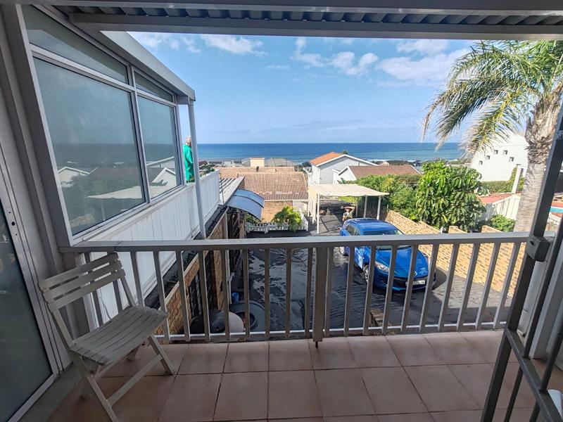 5 Bedroom Property for Sale in Beacon Rocks KwaZulu-Natal