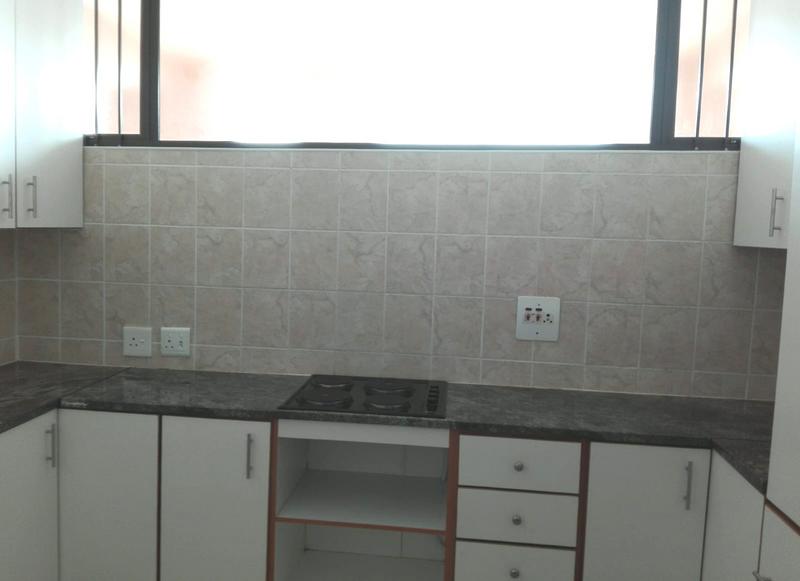 To Let 2 Bedroom Property for Rent in Amanzimtoti KwaZulu-Natal