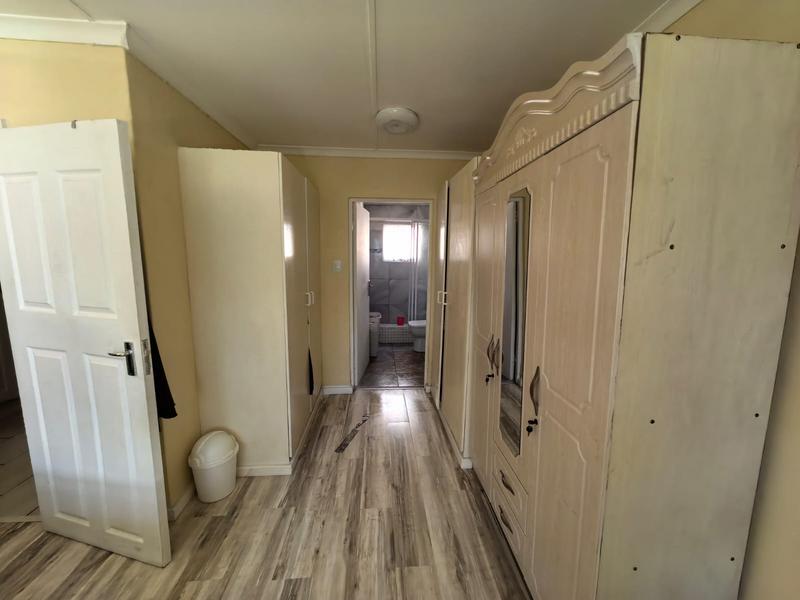 To Let 3 Bedroom Property for Rent in Sherwood KwaZulu-Natal