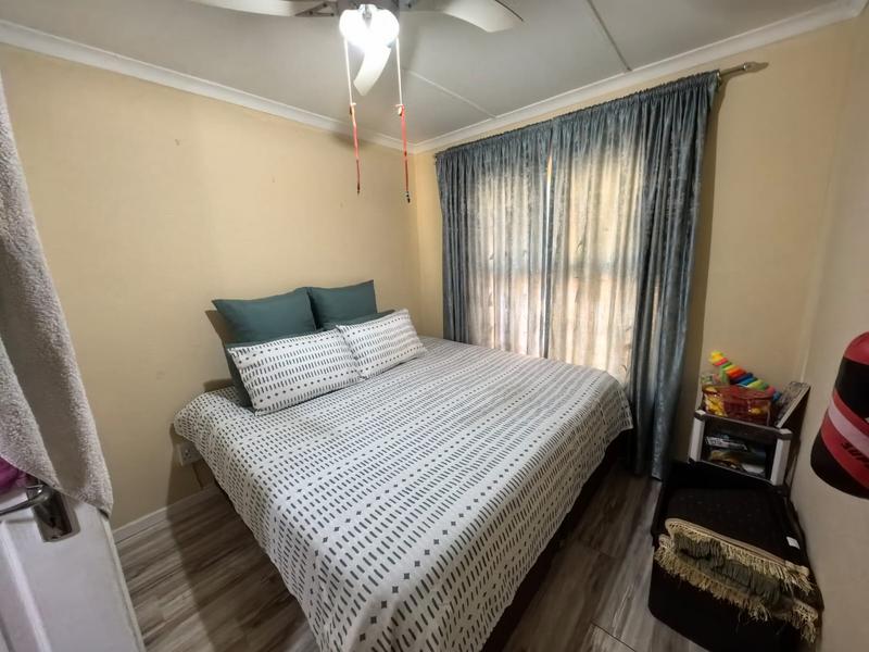 To Let 3 Bedroom Property for Rent in Sherwood KwaZulu-Natal